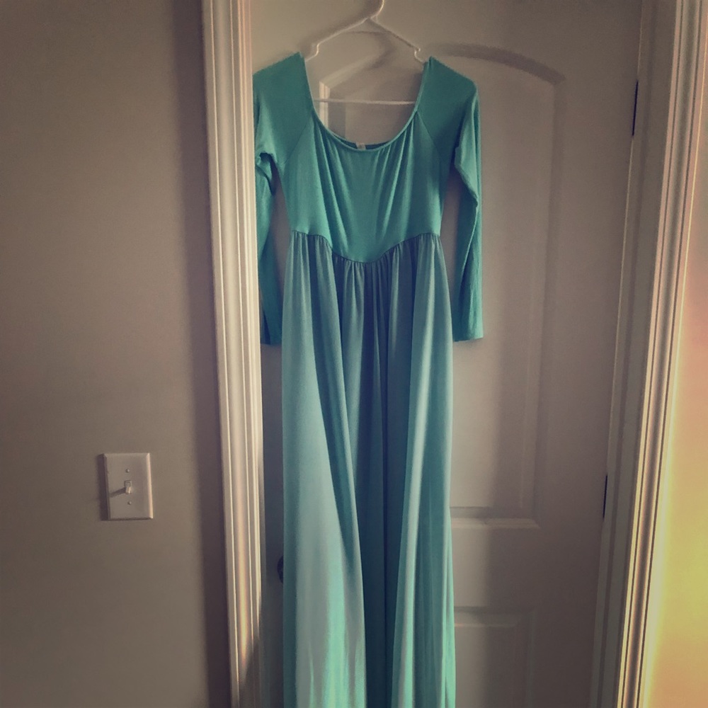 Maternity photo shoot dress